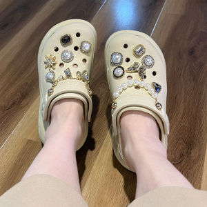Phụ Kiện Trang Trí Giày Crocs Metal Buckle Clogs Đồ Trang Trí Giày Thời Trang Cao Cấp Phụ Kiện Giày Mùa Hè 2024