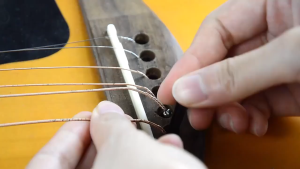 Bridge Pins RIXTON Guitar Bridge Pins with Saddle Nut for 6 & 12 String Acoustic Guitar