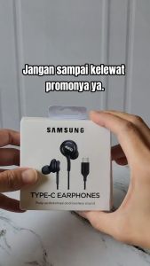 Headset In-Ear Samsung AKG Super Bass dengan Jack Audio dan Mikrofon - Hitam