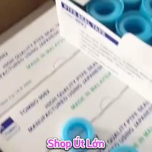 1 Cuộn băng keo cao su non hiệu Tombo Malaysia.