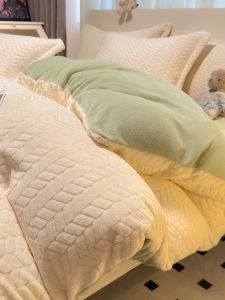 Thickened Milk Velvet Four-Piece Set Coral Fleece Cover New 2025 Bedding Autumn Winter Warmth Enhanced Flannel Sheet Set
