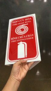 Bảng dạ quang tam giác bình chữa cháy và hộp cứu hỏa (17x17x30cm)