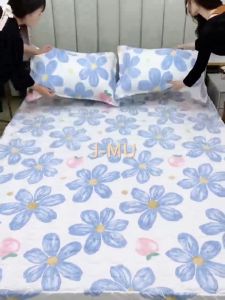 No Gusot Bedsheet Queen/King Size Cartoon Fitted Sheet (Bedsheet Only) Rainbow