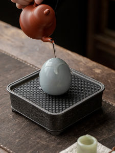 Blue Green Ruyao Tea Egg Ceramic Figurine Tea Table Decoration Tea Play Handmade Pure Color Break Pattern Tea Ceremony Accessory