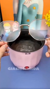 Hộp 100 Miếng Khăn Lau Mắt Kính Nano Chống Mờ Sương Bám Hơi Nước