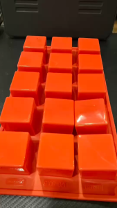 แม่พิมพ์ซิลิโคน สี่เหลี่ยม 15 ช่อง 4x4 cm 000757 แม่พิมพ์ขนม แม่พิมพ์สบู่ พิมพ์ซิลิโคนทำสบู่ แม่พิมพ์เรซิ่น แม่พิมพ์ปูนพลาสเตอร์ ซิลิโคน