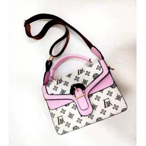 Tas Selempang Wanita Fashion Import Terbaru GS11887