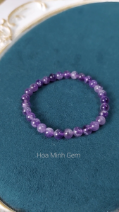 Vòng tay phong thủy đá Thạch Anh Tím trơn size 6.5 li hợp mệnh Hỏa Thổ | Hoa Minh Gem