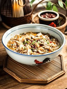 Large Ceramic Bowl Deep Rimmed Porcelain Soup Bowl Underglaze Colored Dinnerware Set for Home Use round Plate for Fish Stew