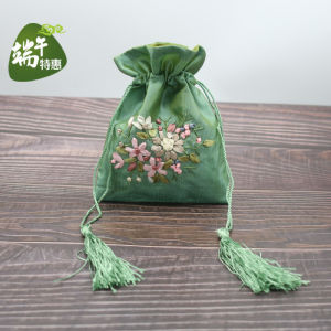 Small Embroidered Handmade Jewelry Bag Tassel Drawstring Pouch Fragrance Sachet Empty Package Wind Dragon Boat Festival