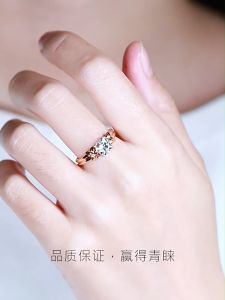 Nhẫn vàng 18K cổ điển mới Mẫu đan xen Điểm nhẫn kim cương Đồ trang sức nữ Quà Tặng Trang Sức Đám Cưới