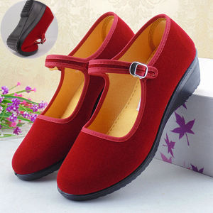 New Arrival Old Beijing Cloth Shoes Wine Red Ladieswear Dancing Shoes Square Mouth Generation Womens Shoes Wedge Polyurethane Soft Sole Shoes