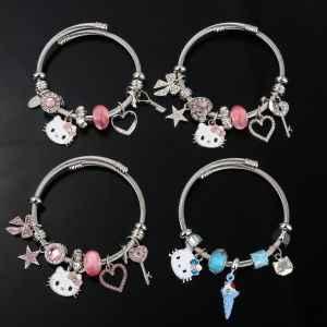 Sanrio Cartoon Hello Kitty Bracelet Handmade DIY Pink Gemstone Cute Cat Bracelet Bracelet Cosplay Props for Women Jewelry Gift