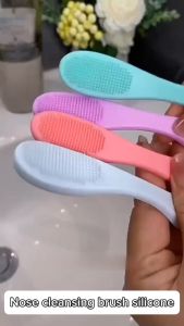 Nose Cleansing Brush Silicone Sikat Jari Pembersih Komedo Hidung Wajah T Zone Lembut Serbaguna