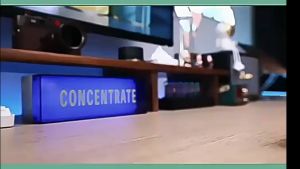 Sạc dự phòng mini cầm tay 5000mAhpin sạc dự phòng tích hợp sạc 2 thiết bị cùng lúcgiá đỡ sạc dự phòng tiện dụng