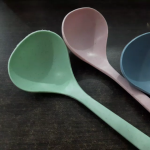 ALAT DAPUR SERBAGUNA CENTONG GAGANG PANJANG KUAH SAYUR BAHAN PLASTIK JERAMI/TAHAN PANAS