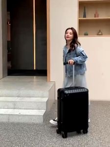 TRAVELCUL กระเป๋าเดินทาง USB 20/24/28 นิ้วที่วางถ้วยด้านข้างตะขอกระเป๋าเดินทางที่สะดวก