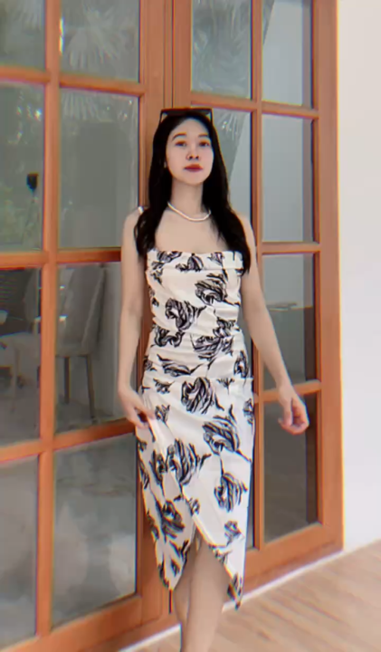 black short sleeve midi dress Square Neck Short Sleeve Midi Dress Black / Small