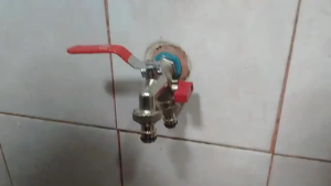 1 trong 2 ra vòi bền Vòi chống ăn mòn máy giặt van bi vòi 3/4in đầu vào cho tưới tiêu cho ngoài trời