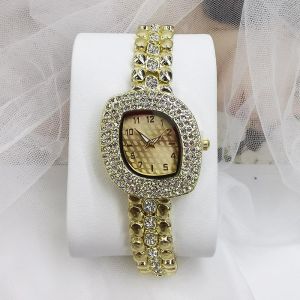 Creative Diamond Shaped Watch for Women: Angles Eyes & Stainless Steel Strap