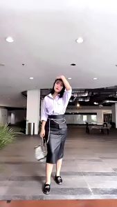 Rok Korean Style - Rok Wanita Maxi High Waist Rok Panjang Span Belahan Split Seksi Dibawah Saku Kanan Model Rok Pensil Maxi Wanita Korea Terbaru 2023 Best Seller