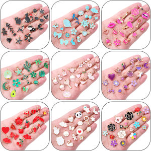 10ชิ้นสุ่มผสมโลหะผสมวางเสน่ห์น้ำมัน Multicolor สัตว์ดอกไม้จี้ลูกปัดสำหรับสร้อยข้อมือต่างหูทำ DIY แฟชั่นผู้หญิงพบเครื่องประดับ