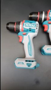 Máy khoan pin 20V Total TIDLI20868 lực xoắn 86N.m đầu kẹp kim loại 13mm