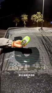 Car glass oil film remover car glass sponge cleaning brush front inner and outer windshield oil film cleaner car cleaner