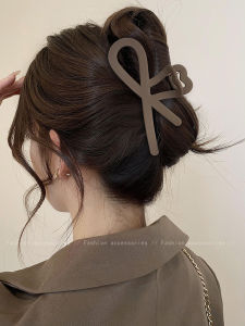 Fashionable Korean-style Matte Butterfly Knot Hair Clip Simple Hair Tie Clip Shark Clip Stylish Versatile Fish Tail Hair Accessory