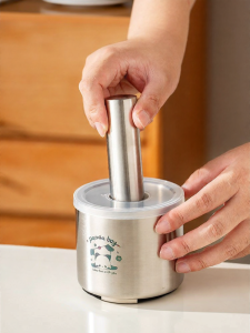 onlycook | Manual Garlic Mincer and Herb Grinder Stainless Steel