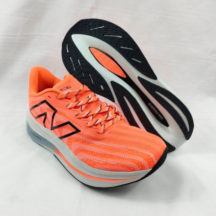 Running Shoes New Balance Men's M1980v1 Fresh Foam Zante New