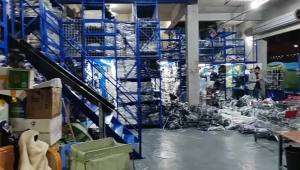 ali Quần Bò Rách Thêu Ngôi Sao Kiểu Mỹ Thật Quần Ống Rộng Ống Đứng Rộng Rãi Cạp Cao Mùa Xuân Thu Cho Nữ