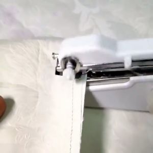 Portable Sewing Machine USB Electric Handheld Sewing Machine Kit Sewing Machine Handheld Mini 手持缝纫机