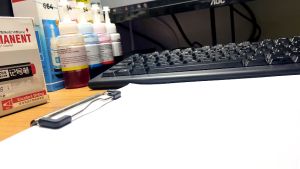 Linework - 1pc Permanent Waterproof Fine Marker for School and Office Use