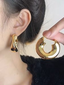 Ganten🍎Anting Serbaguna yang Dipersonalisasi Anting Trendi Sederhana Anting Ceruk Berlebihan Anting Wanita