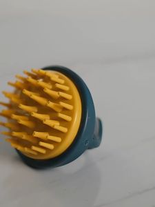 Silicone Scalp Massager Brush 硅胶洗头按摩刷