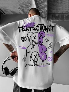 Summer new mens teddy bear graffiti print comfortable and breathable round neck T-shirt. This is an outdoor versatile street st