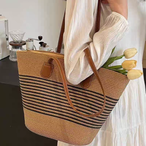 Bohemian Style Straw Woven Womens Tote Bag Fashionable Stripe Light Luxury Single Shoulder Bucket Bag Travel Zipper Closure