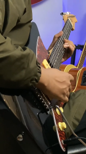 Gitar original elektrik merk KOWE Model Big Master