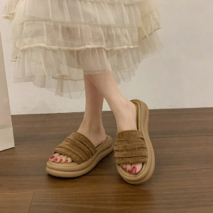 YX | Comfortable Soft-Soled Beach Slides Thick Sole