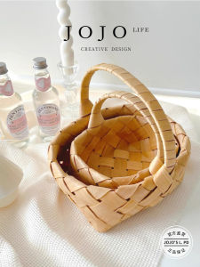 Handwoven Wicker Basket Picnic Flower Basket Handheld Country Style Storage Basket Outdoor Utility Baskets from Mainland China