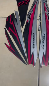 stiker striping honda supra x 125 fi 2018 hitam pink lis body standar berkualitas original