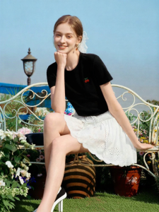 XIANGYING | Black Short Sleeve Slim Fit T Shirt Laceel Material