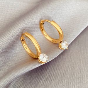 ต่างหูเพชรไม่ลอก ต่างหูสแตนเลสทรงกลม ใส่อาบน้ำได้ สำหรับผู้หญิง