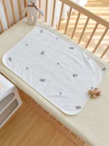 Tấm Lót Giường Trẻ Sơ Sinh Bằng Vải Lụa Tre Thoáng Khí Chống Thấm Nước Dễ Giặt Cảm Giác Mát Mẻ Trong Mùa Hè Dùng Cho Trẻ Mẫu Giáo