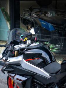 MWUPP | Đế Kẹp Điện Thoại Cho Xe Máy CFMOTO 250SR 450SR 675SR-R Phiên Bản Không TiTan