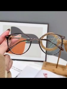 Korean Style Photochromic Glasses Woman Men UV Protection Color Change Eyeglasses Replaceble Eyewear
