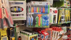 Alat Buka Casing 25 in 1 Pry Tool Set Obeng Pembuka HP I-phone Ipad NDS PSP HH-026