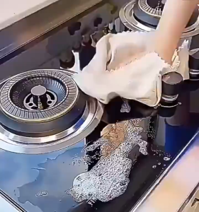 Kitchen Grease Cleaner Spray Oil Cleaner Multi-Surface Easy Spray Application Fast Grease Removal