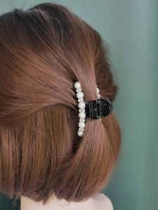 Simple Short Hair Pearl Shark Clamp Retro Hair Clip Korean Style Hair Accessories for Bun Tail And Bangs Styling Hair Card